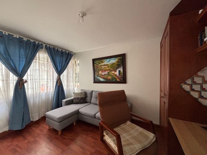 Casa de 12 alcobas en venta en Santa Teresa, Bogotá, 241 m² · foto 15 de 24
