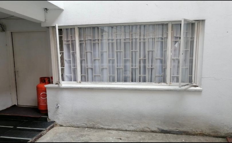 Casa de 12 alcobas en venta en Santa Teresa, Bogotá, 241 m² · foto 16 de 24