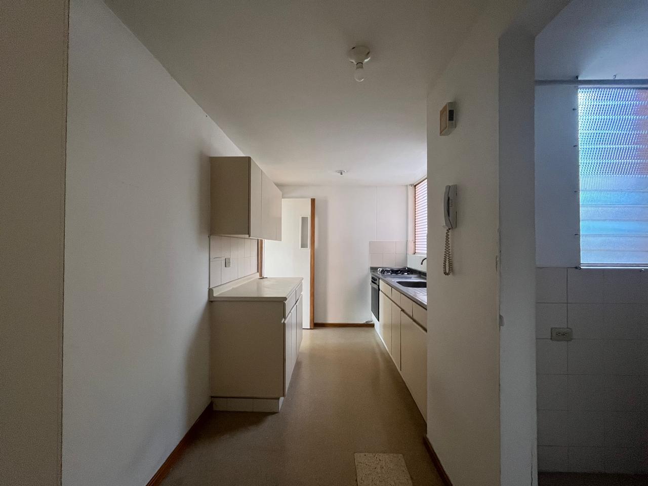 Apartamento en venta en El Poblado, Medellín · foto 7 de 17