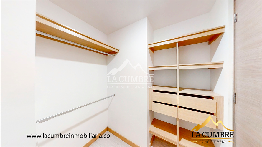 Apartamento de 3 alcobas en arriendo en Loma Del Esmeraldal, Envigado, 90 m² · foto 10 de 13
