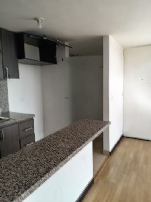 Apartamento de 4 alcobas en venta en Centro, Funza, 97 m² · foto 2 de 24