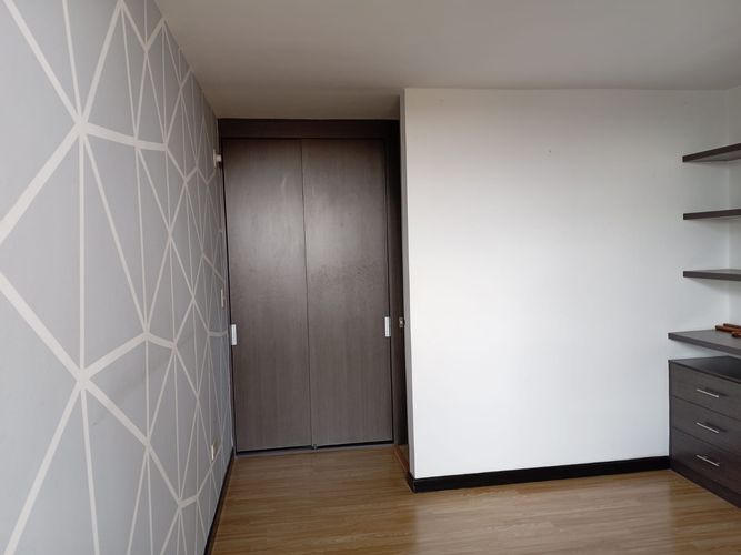 Apartamento de 4 alcobas en venta en Centro, Funza, 97 m² · foto 3 de 24