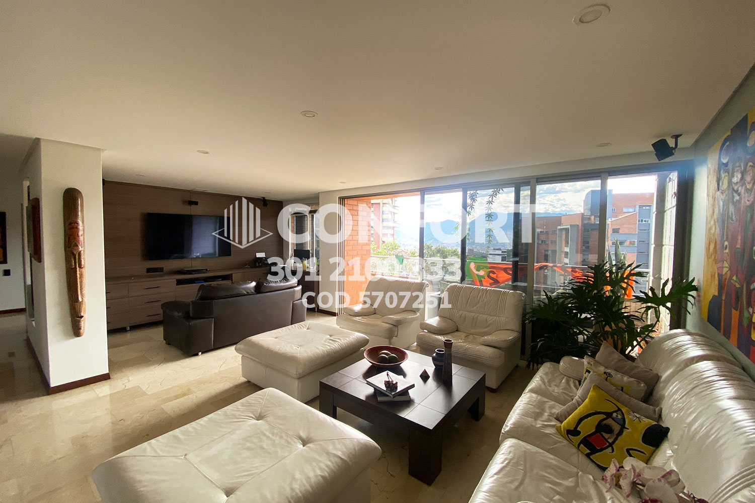 Apartamento en arriendo en El Tesoro, Medellín · foto 2 de 24