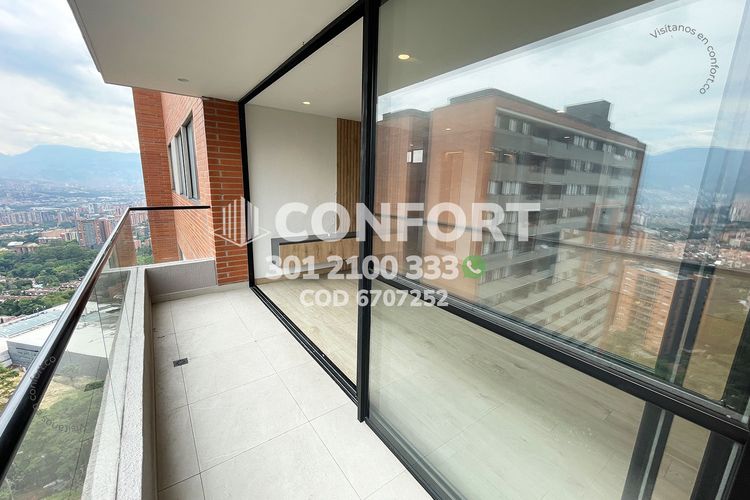 Apartamento de 3 alcobas en arriendo en Loma Del Escobero, Envigado, 95 m² · foto 5 de 24
