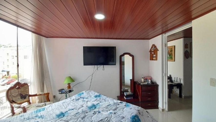 Apartamento de 3 alcobas en venta en El Pinar, Bogotá, 61 m² · foto 8 de 18