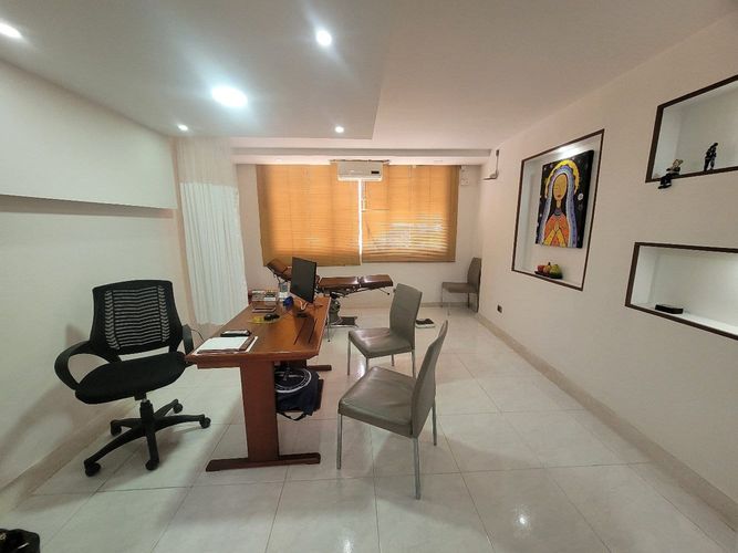 Consultorio en venta en San Vicente, Cali, 35 m² · foto 11 de 19
