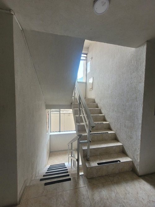 Consultorio en venta en San Vicente, Cali, 35 m² · foto 16 de 19