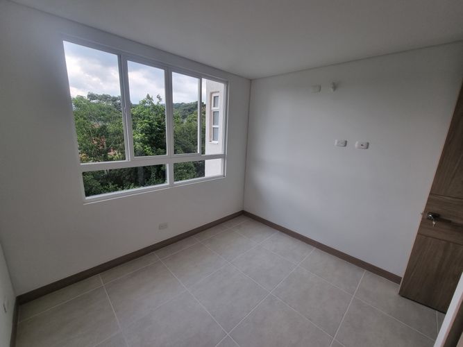 Apartamento de 3 alcobas en venta en Porerito, Jamundí, 119 m² · foto 8 de 19