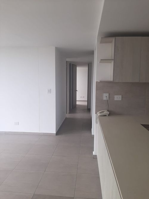Apartamento de 3 alcobas en venta en El Carmen, Ibagué, 95 m² · foto 16 de 24