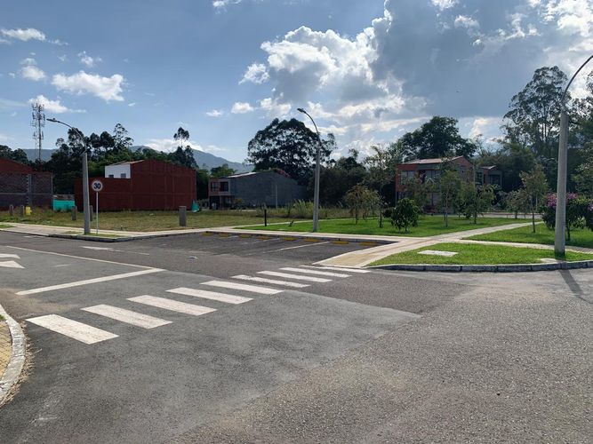 Lote en venta en El Tambo, La Ceja, 99 m² · foto 4 de 6