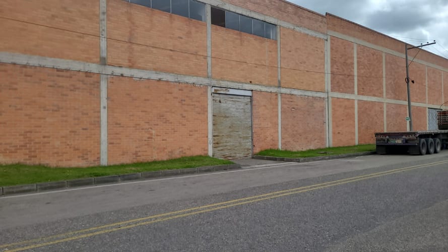 Bodega en arriendo en Ub El Trebol, Mosquera, 1740 m² · foto 6 de 11