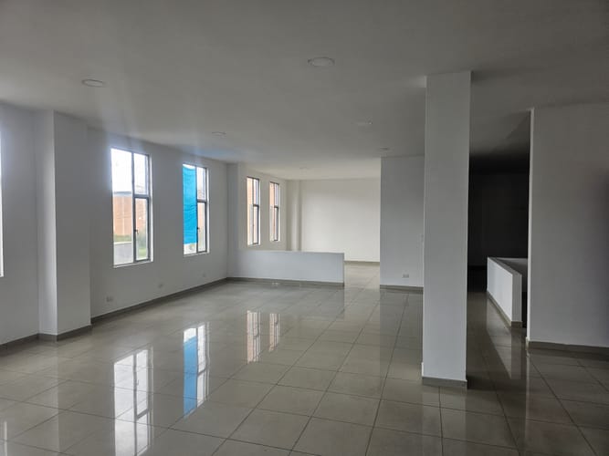 Bodega en arriendo en Ub El Trebol, Mosquera, 1740 m² · foto 9 de 11