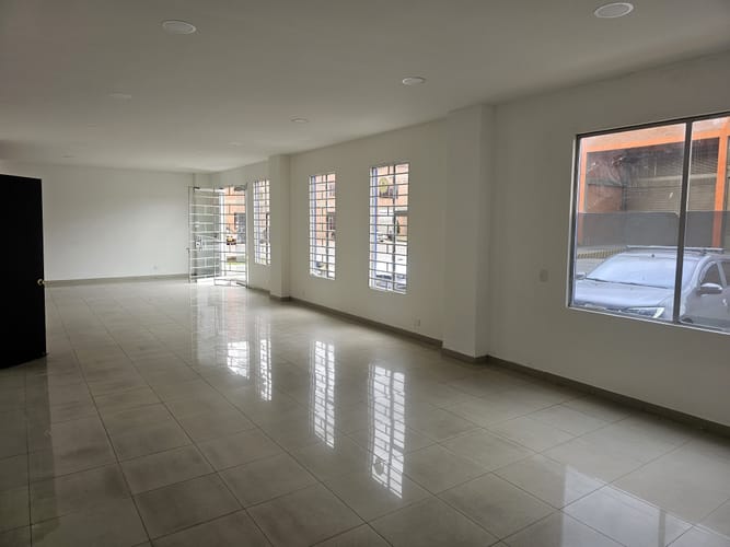 Bodega en arriendo en Ub El Trebol, Mosquera, 1740 m² · foto 10 de 11