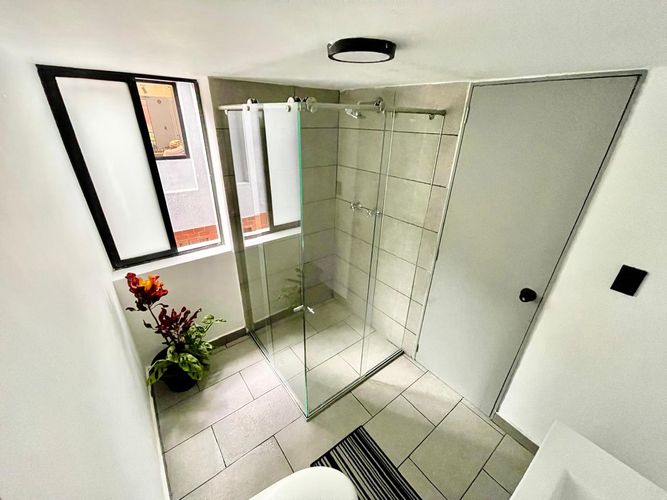 Apartamento de 3 alcobas en venta en Centenario, Cali, 200 m² · foto 15 de 17