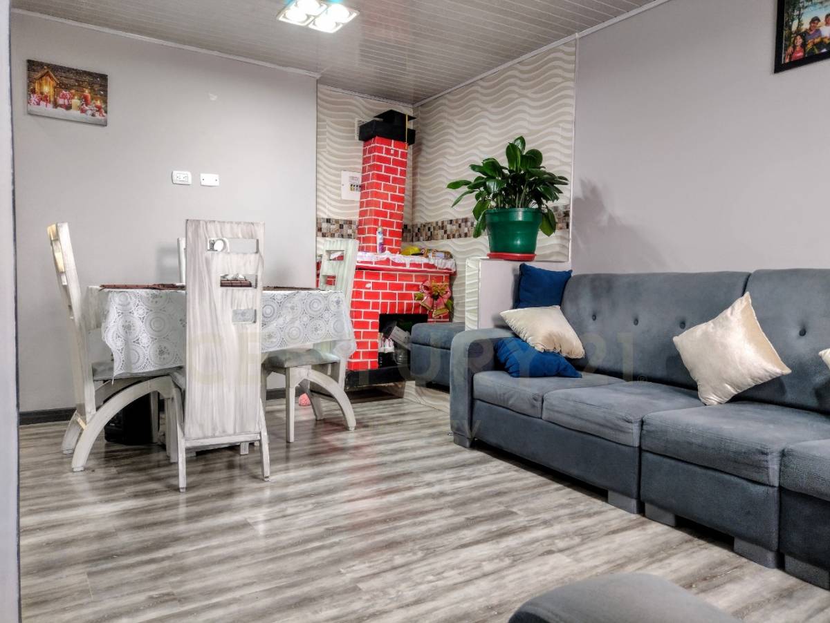 Casa en venta en Tintalito, Bogotá · foto 3 de 17