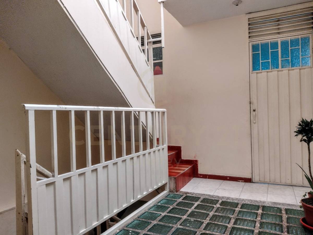 Casa en venta en Tintalito, Bogotá · foto 8 de 17