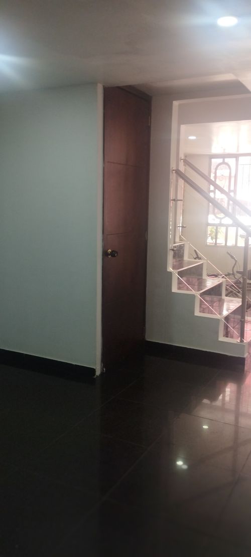 Casa de 4 alcobas en venta en El Mortiño, Bogotá, 108 m² · foto 3 de 24