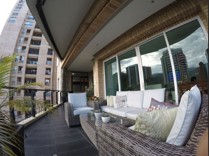 Apartamento en venta en Normandia, Cali · foto 2 de 22