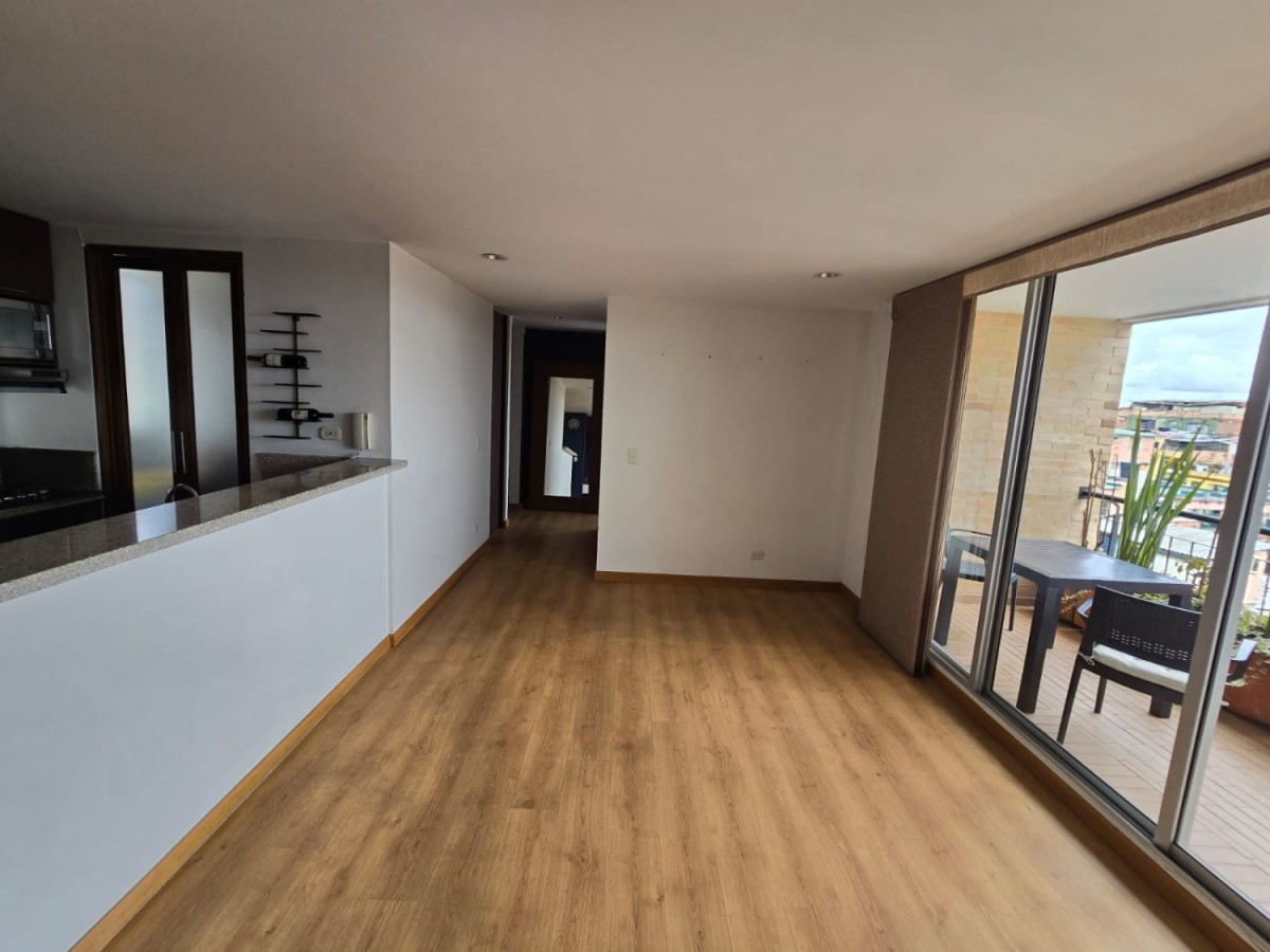 Apartamento en venta en Chapinero Alto, Bogotá · foto 2 de 19