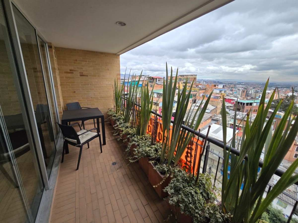 Apartamento en venta en Chapinero Alto, Bogotá · foto 8 de 19