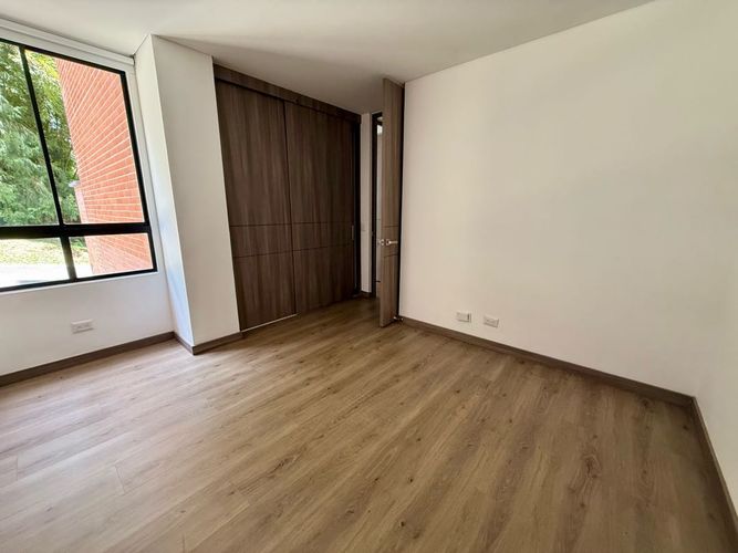 Apartamento de 2 alcobas en venta en Los Salados, El Retiro, 66 m² · foto 9 de 11
