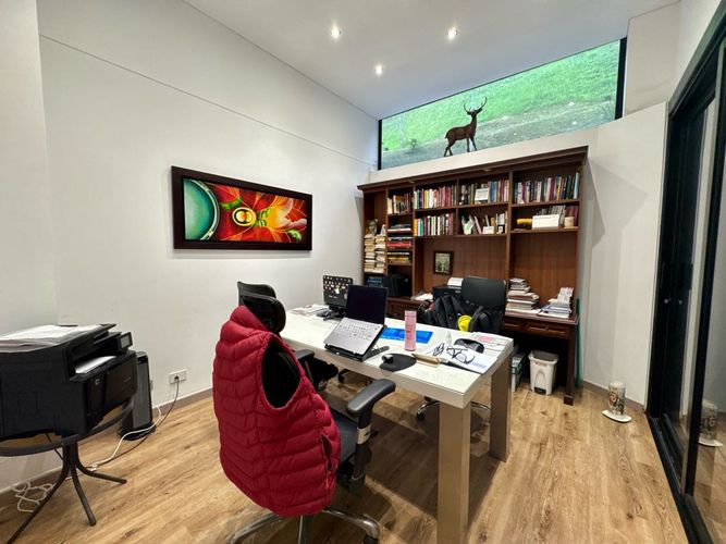Casa de 5 alcobas en venta en Las Palmas, Envigado, 340 m² · foto 8 de 24