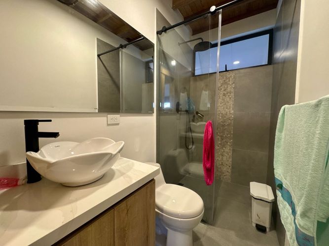 Casa de 5 alcobas en venta en Las Palmas, Envigado, 340 m² · foto 20 de 24