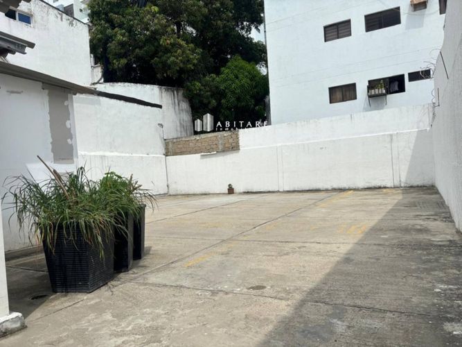 Edificio en arriendo en Crespo, Cartagena, 552 m² · foto 4 de 10