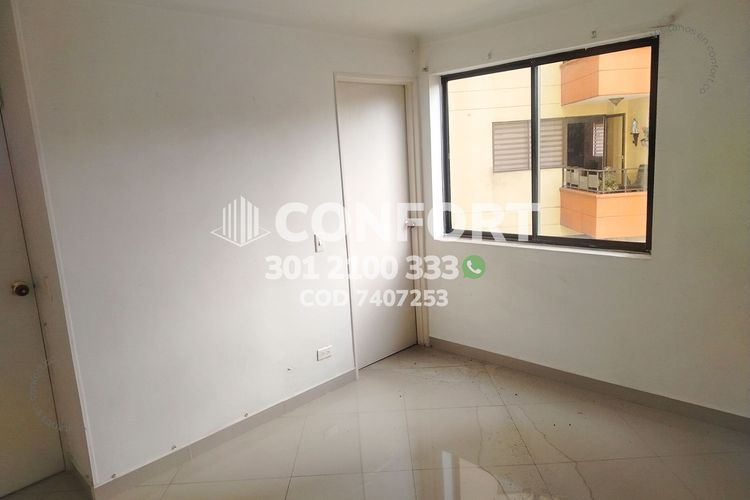 Apartamento de 4 alcobas en arriendo en Laureles, Medellín, 129 m² · foto 11 de 24