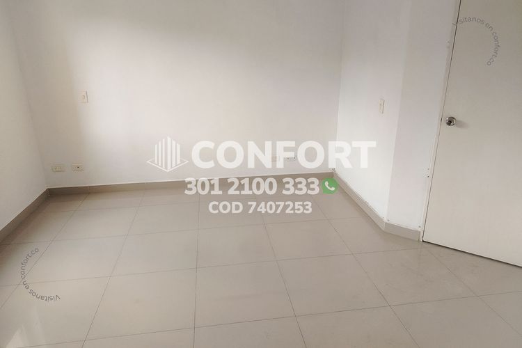 Apartamento de 4 alcobas en arriendo en Laureles, Medellín, 129 m² · foto 18 de 24