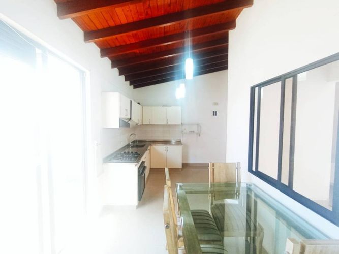 Apartamento de 3 alcobas en venta en Laureles, Medellín, 165 m² · foto 17 de 24