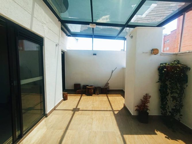 Apartamento de 3 alcobas en venta en Laureles, Medellín, 165 m² · foto 20 de 24