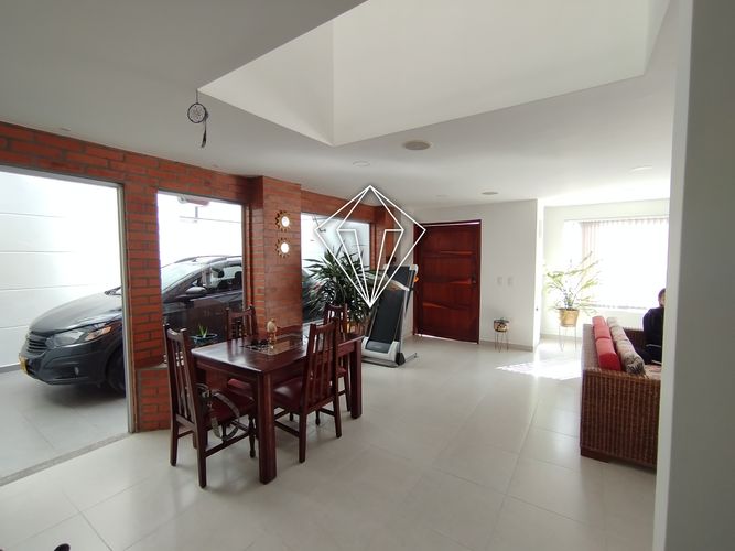 Casa de 3 alcobas en venta en La Ceja, 170 m² · foto 6 de 24