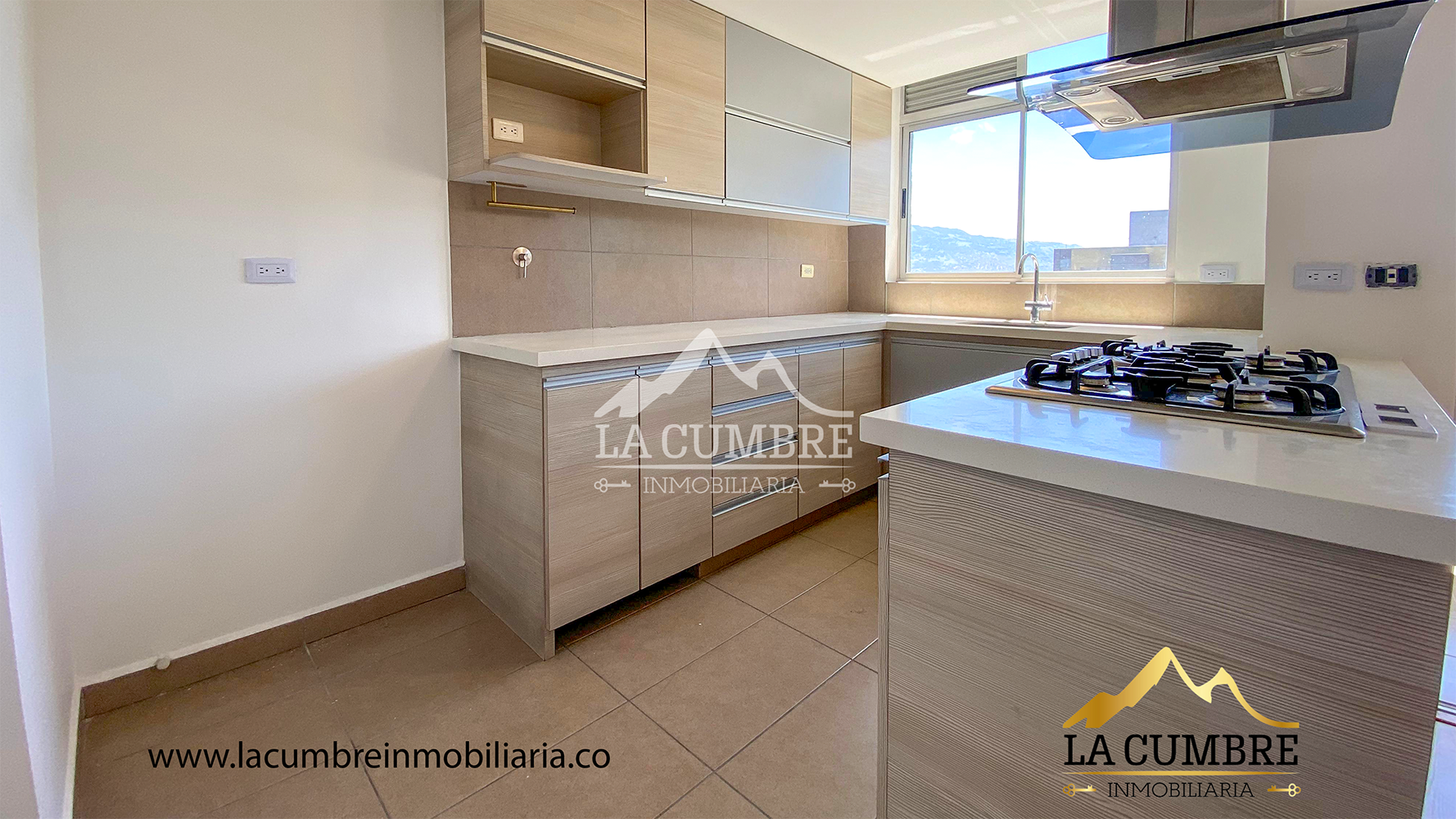 Apartamento en arriendo en Castropol, Medellín · foto 6 de 13