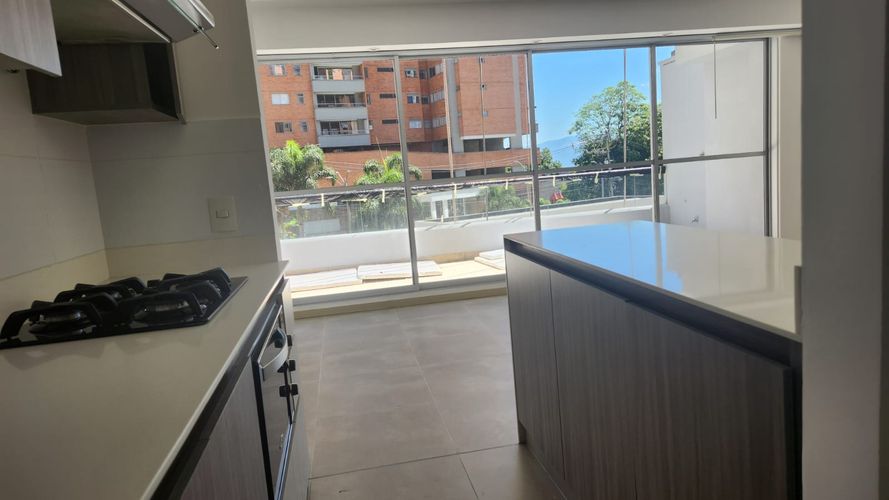 Apartamento de 2 alcobas en venta en Loma De Las Brujas, Envigado, 81 m² · foto 6 de 18
