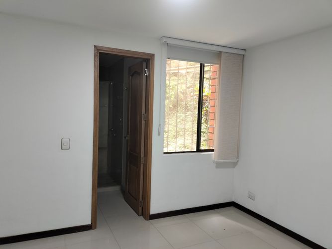 Apartamento de 3 alcobas en venta en El Poblado, Medellín, 125 m² · foto 16 de 19