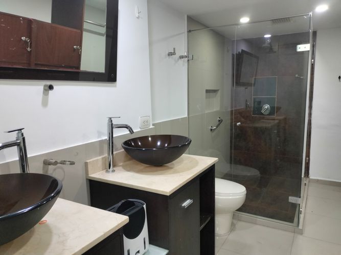 Apartamento de 3 alcobas en venta en El Poblado, Medellín, 125 m² · foto 18 de 19