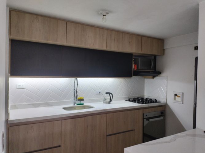 Apartamento de 2 alcobas en venta en El Poblado, Medellín, 87 m² · foto 7 de 17