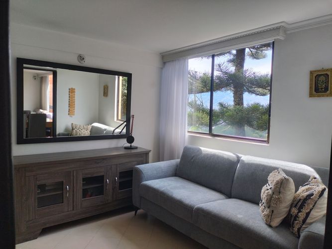 Apartamento de 2 alcobas en venta en El Poblado, Medellín, 87 m² · foto 15 de 17