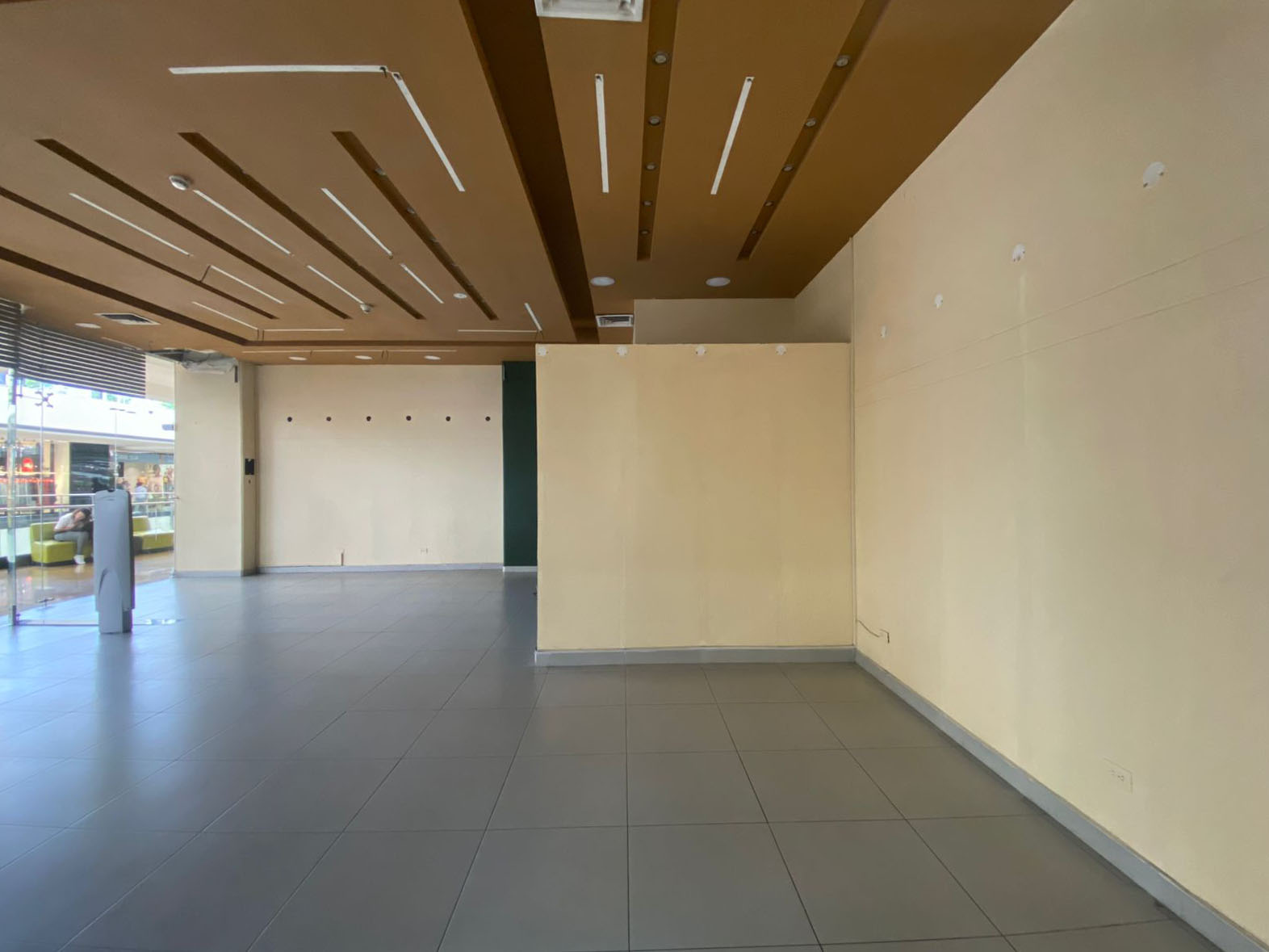Local en Arriendo en El Poblado, Medellín