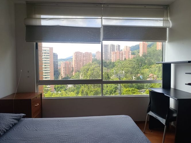 Apartamento de 3 alcobas en arriendo en El Poblado, Medellín, 170 m² · foto 16 de 19
