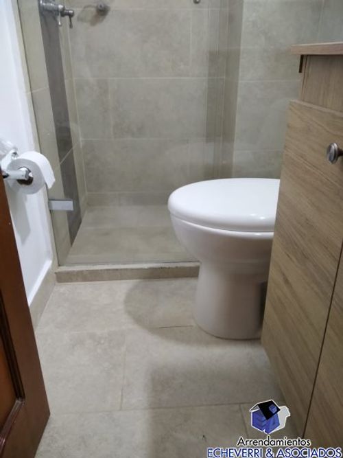 Casa de 4 alcobas en venta en Zona Centro, Envigado, 120 m² · foto 9 de 10