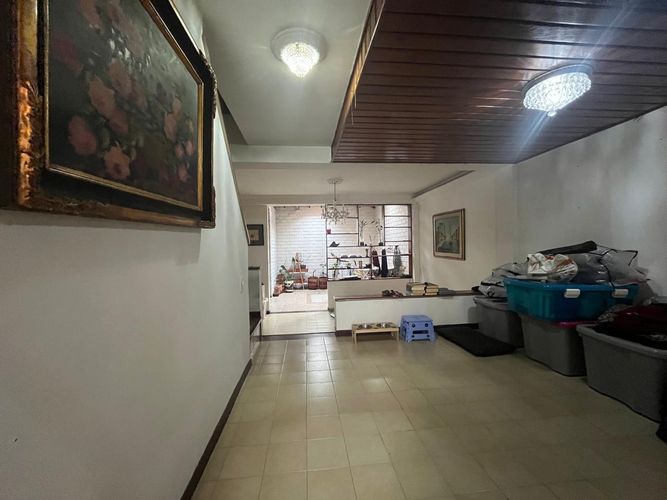 Casa de 3 alcobas en venta en El Poblado, Medellín, 136 m² · foto 6 de 11