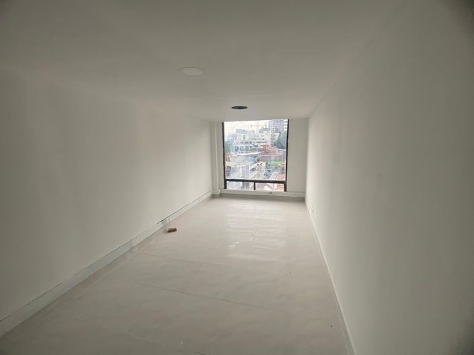 Oficina en arriendo en El Poblado, Medellín, 30 m² · foto 6 de 6