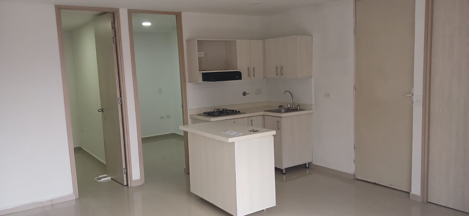 Apartamento en venta en Ditaires, La Estrella · foto 15 de 24