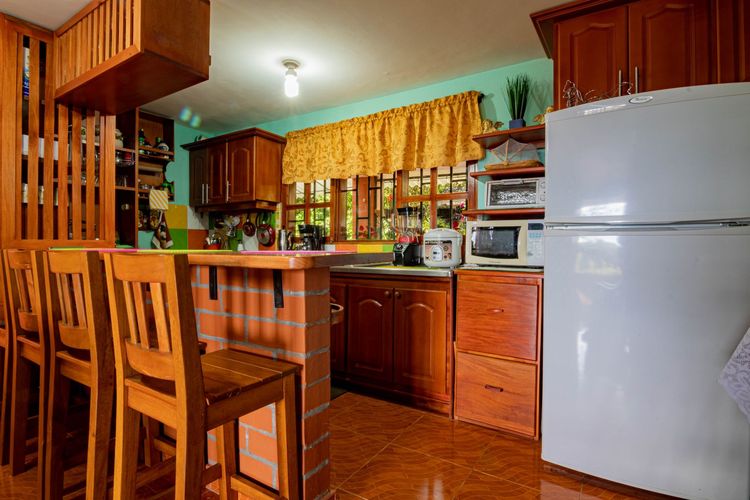 Casa de 7 alcobas en venta en Belen, Marinilla, 1014 m² · foto 15 de 24
