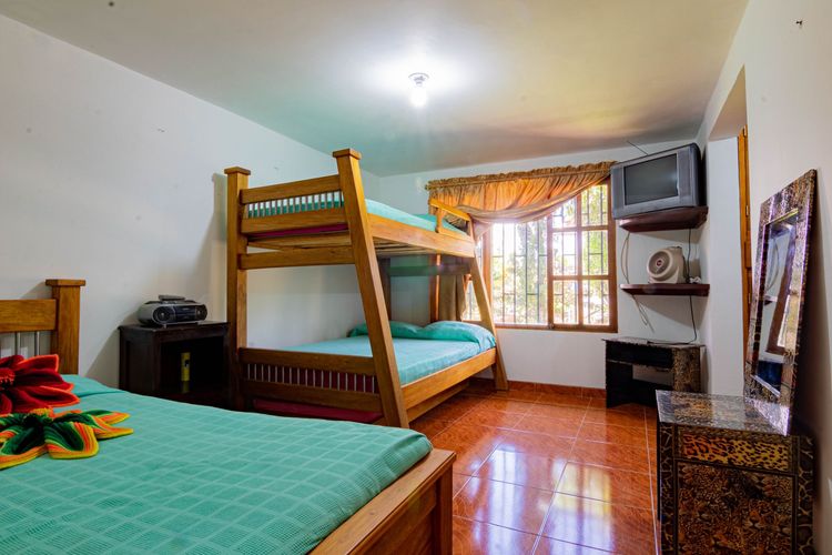 Casa de 7 alcobas en venta en Belen, Marinilla, 1014 m² · foto 17 de 24