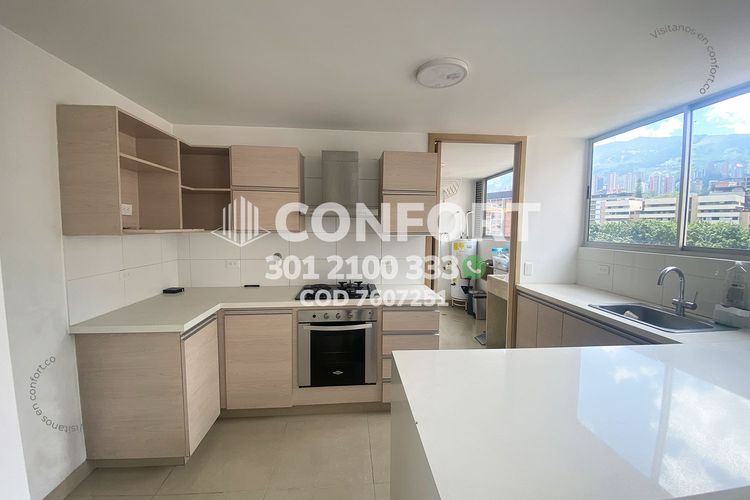 Apartamento de 3 alcobas en arriendo en Santa Maria De Los Angeles, Medellín, 134 m² · foto 5 de 24