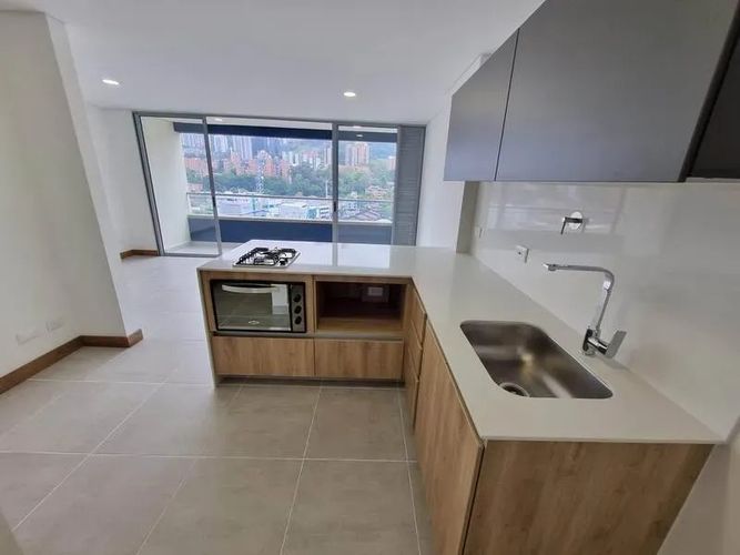 Apartamento de 1 alcoba en arriendo en El Poblado, Medellín, 45 m² · foto 6 de 11