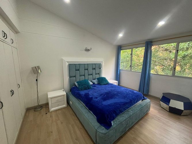 Apartamento de 3 alcobas en venta en El Poblado, Medellín, 262 m² · foto 12 de 18